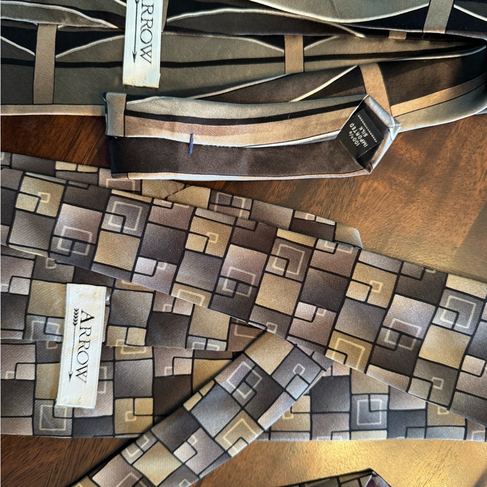 Arrow Men's Neckties - Set of Two - Picture 3 of 3